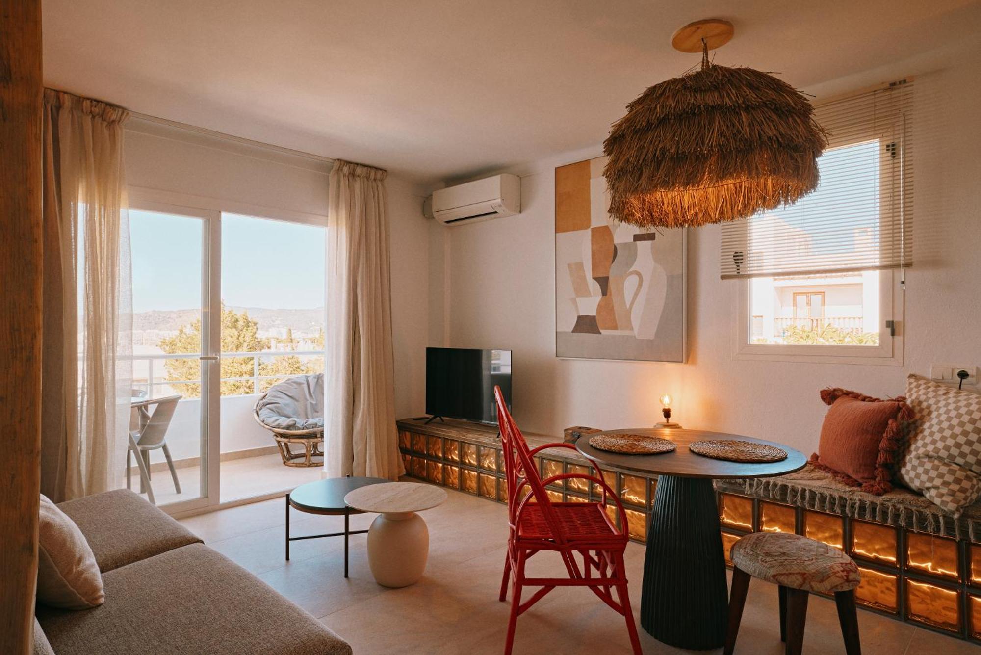 Sunset Oasis Ibiza Adults Only - New Rooms 2025 サンアントニオアバド エクステリア 写真
